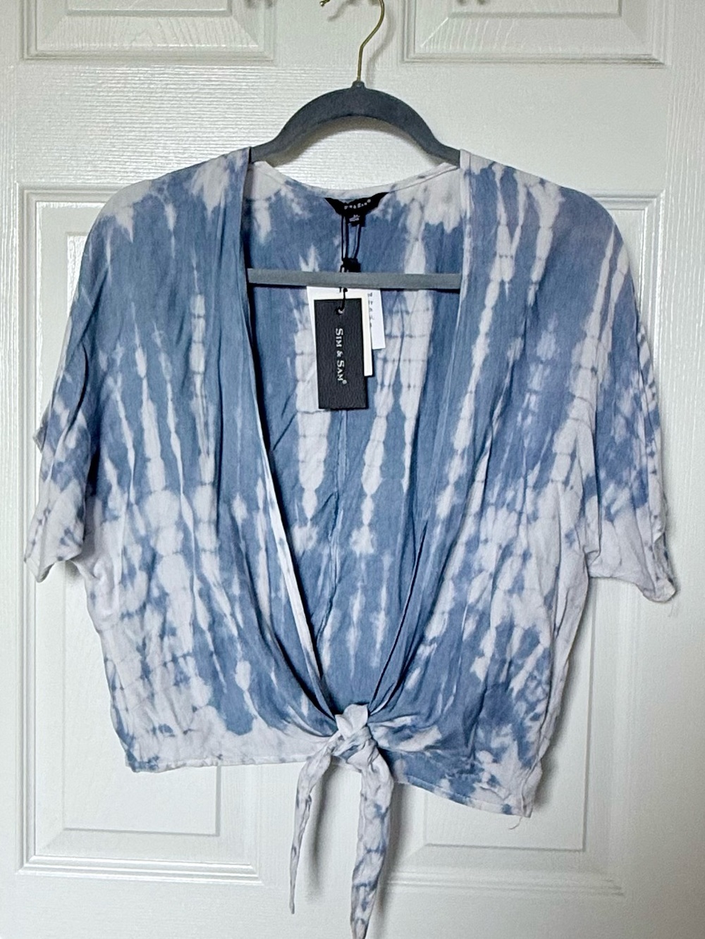 SAM. Blue and White Tie-Dye Front Tie Crop Top
